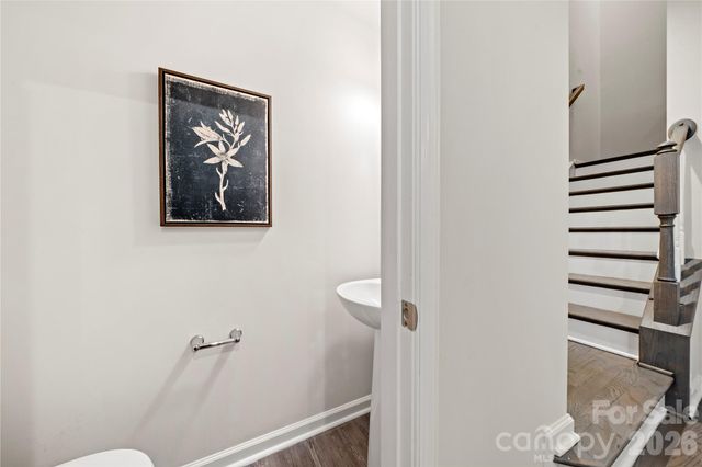10620 Overlook Mountain Drive, Charlotte, NC 28216