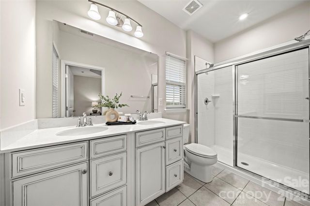10620 Overlook Mountain Drive, Charlotte, NC 28216