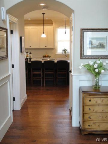 2011 Sunrise Drive 11, Springfield Twp, PA 18036