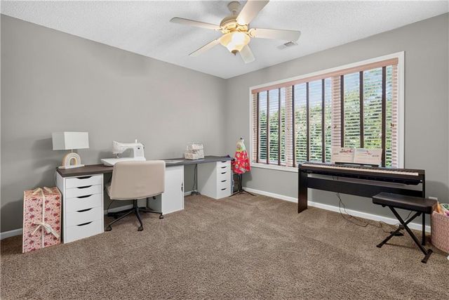 12035 S Sunray Drive, Olathe, KS 66061
