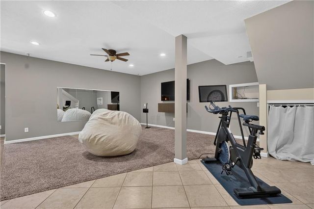 12035 S Sunray Drive, Olathe, KS 66061