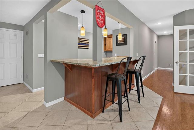 12035 S Sunray Drive, Olathe, KS 66061
