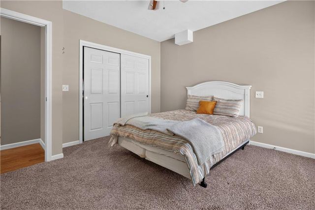 12035 S Sunray Drive, Olathe, KS 66061