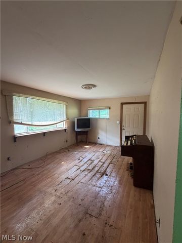 1600 Core Road, Parkersburg, WV 26104