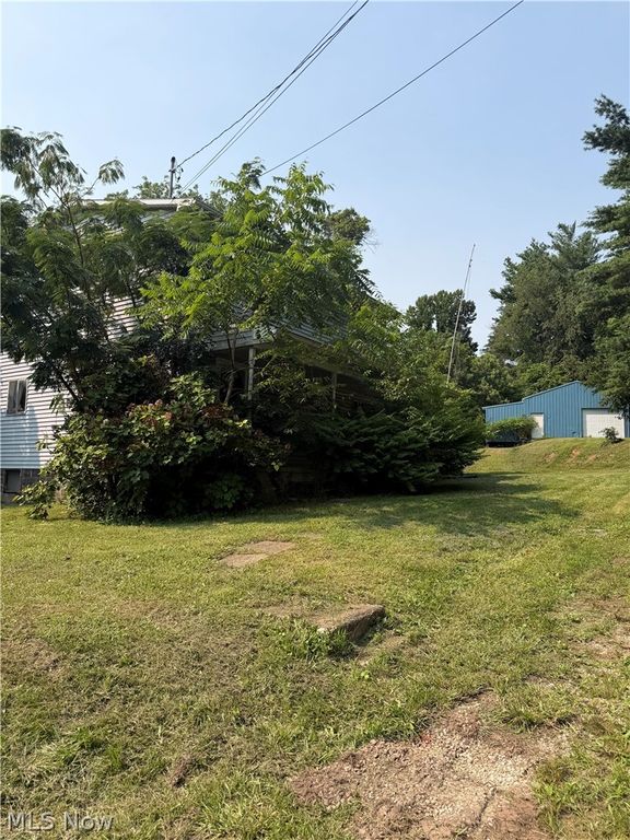 1600 Core Road, Parkersburg, WV 26104