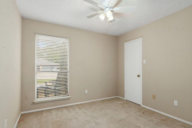 914 Briarwood Court, Deer Park, TX 77536