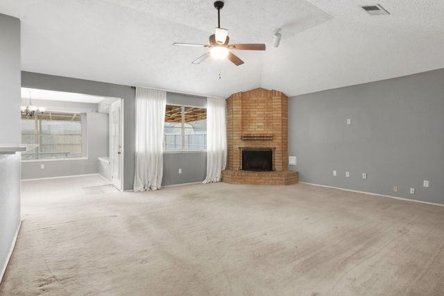 914 Briarwood Court, Deer Park, TX 77536