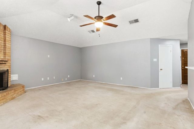 914 Briarwood Court, Deer Park, TX 77536