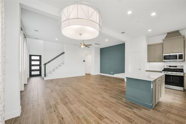 21131 Medina River Drive, Cypress, TX 77433