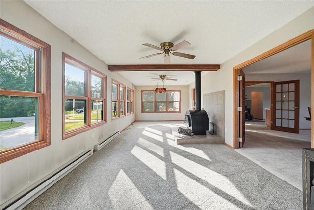 2204 Cottage Row Road, Cedar Falls, IA 50613