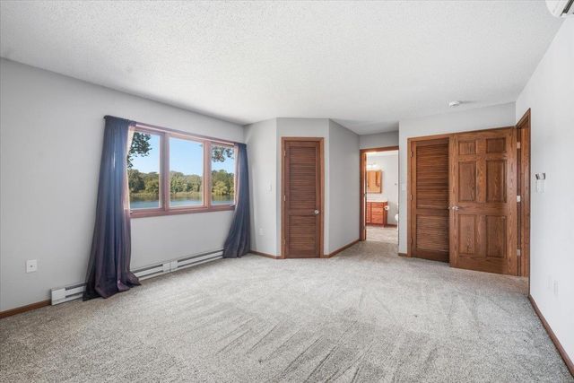 2204 Cottage Row Road, Cedar Falls, IA 50613