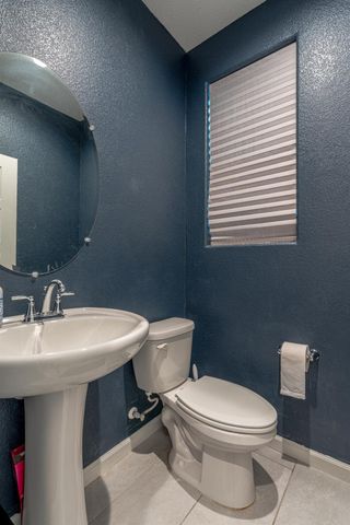 8354 Apothic Way, Sacramento, CA 95829