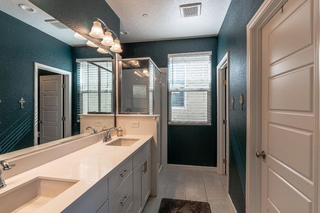 8354 Apothic Way, Sacramento, CA 95829