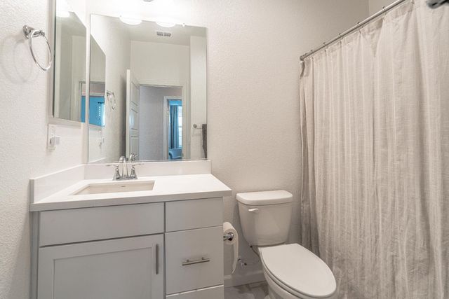 8354 Apothic Way, Sacramento, CA 95829