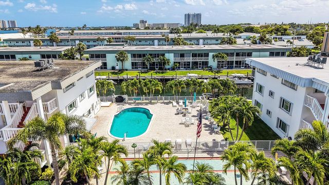 130 Doolen Court 109, North Palm Beach, FL 33408