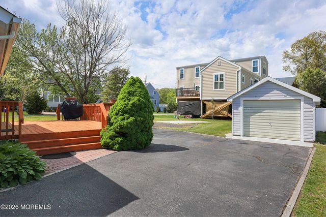 715 Howe Street, Point Pleasant, NJ 08742