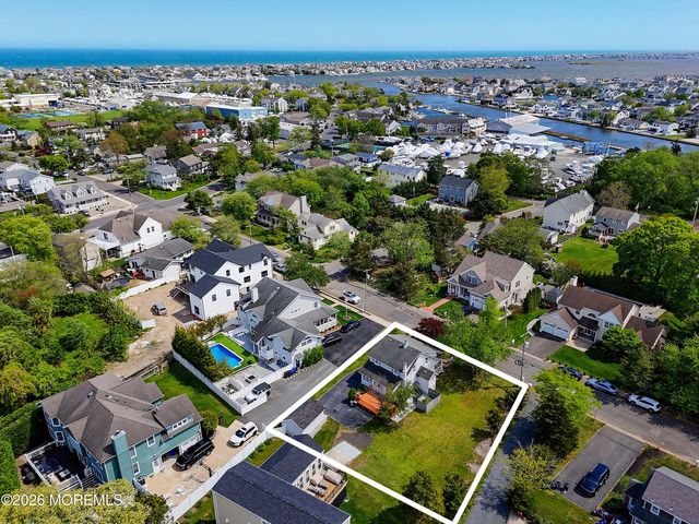 715 Howe Street, Point Pleasant, NJ 08742