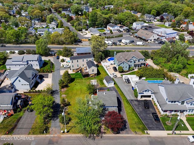 715 Howe Street, Point Pleasant, NJ 08742