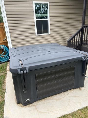 2702 Ashcroft Drive, Reidsville, NC 27320