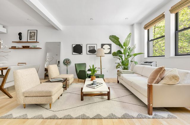 50 Orchard St Apt 2A, New York City, NY 10002