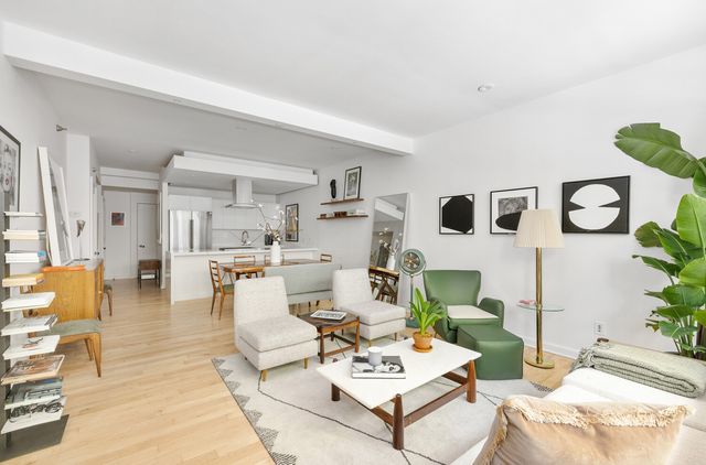 50 Orchard St Apt 2A, New York City, NY 10002