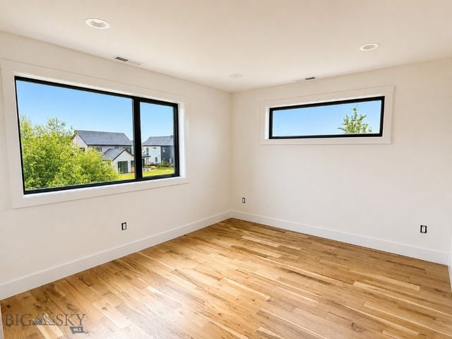 1431 Ryun Sun, Bozeman, MT 59718