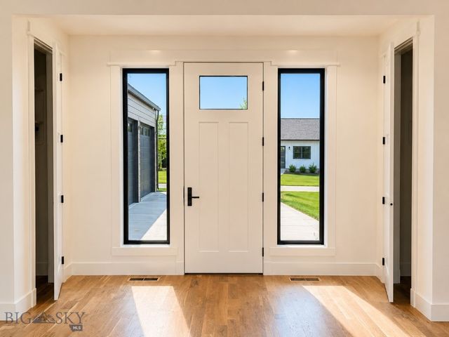 1431 Ryun Sun, Bozeman, MT 59718