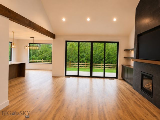 1431 Ryun Sun, Bozeman, MT 59718
