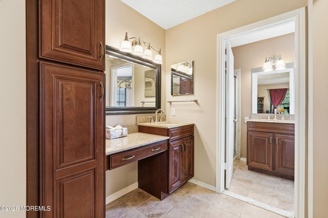 65 Old Orchard Lane 1501, Ocean Twp, NJ 07712