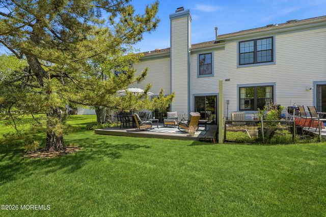 65 Old Orchard Lane 1501, Ocean Twp, NJ 07712