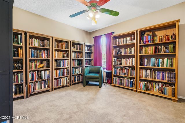 65 Old Orchard Lane 1501, Ocean Twp, NJ 07712