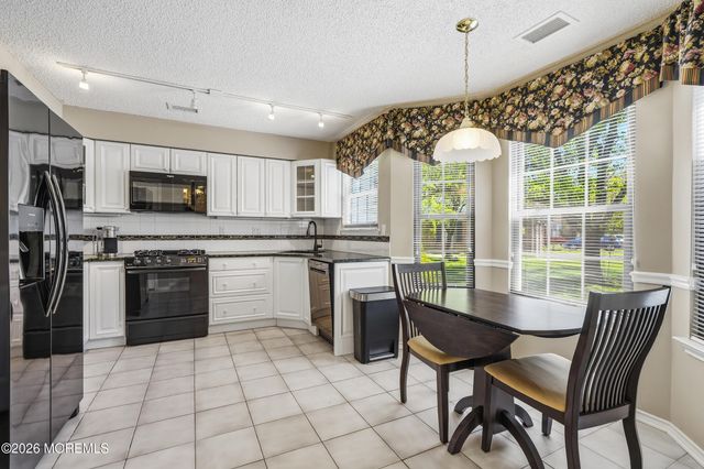 65 Old Orchard Lane 1501, Ocean Twp, NJ 07712