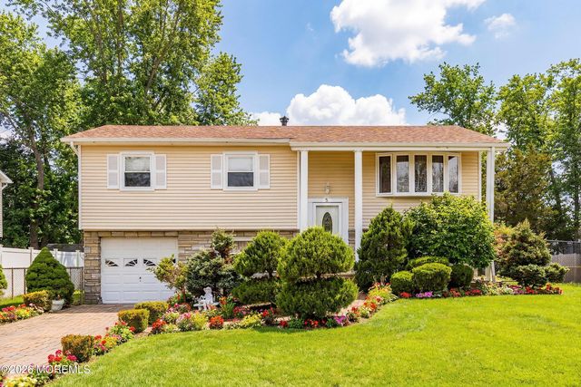 5 Alan Terrace, Jackson, NJ 08527
