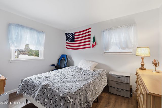 5 Alan Terrace, Jackson, NJ 08527