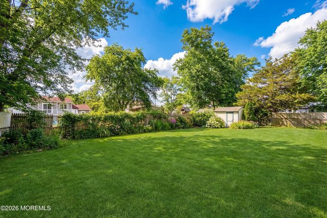 5 Alan Terrace, Jackson, NJ 08527