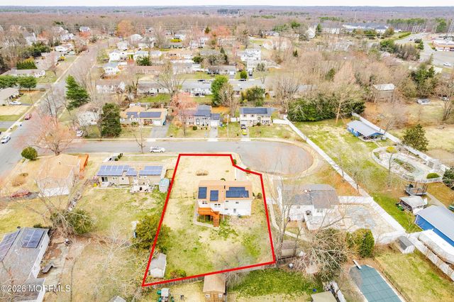 5 Alan Terrace, Jackson, NJ 08527