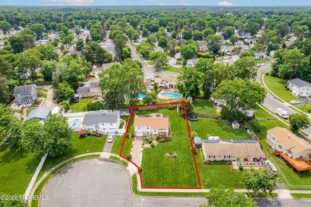 5 Alan Terrace, Jackson, NJ 08527