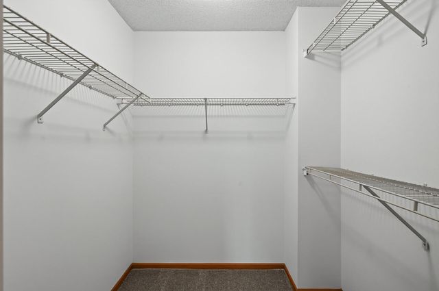 14098 Plymouth Avenue S 56, Burnsville, MN 55337