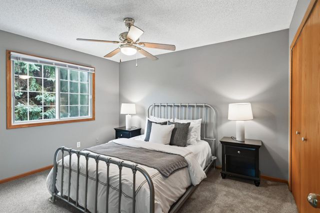 14098 Plymouth Avenue S 56, Burnsville, MN 55337