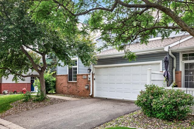 14098 Plymouth Avenue S 56, Burnsville, MN 55337