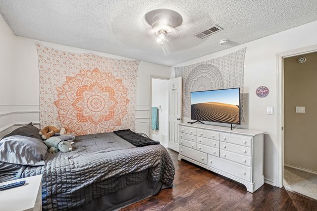 6102 Waterview Drive, Arlington, TX 76016