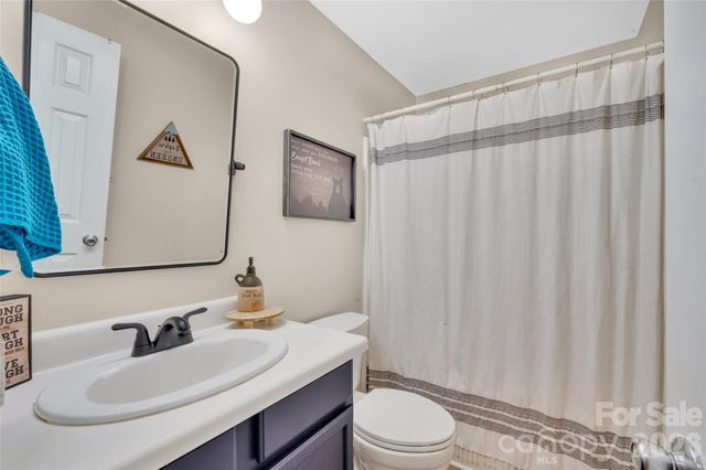 2114 Pinnacle View Drive, Kings Mountain, NC 28086