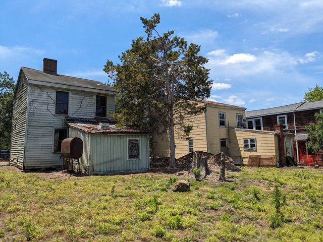 309 PRINCE EDWARD ST, Fredericksburg, VA 22401