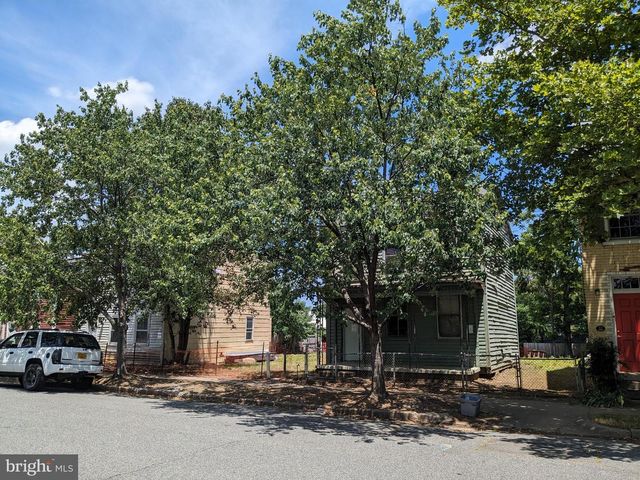 309 PRINCE EDWARD ST, Fredericksburg, VA 22401