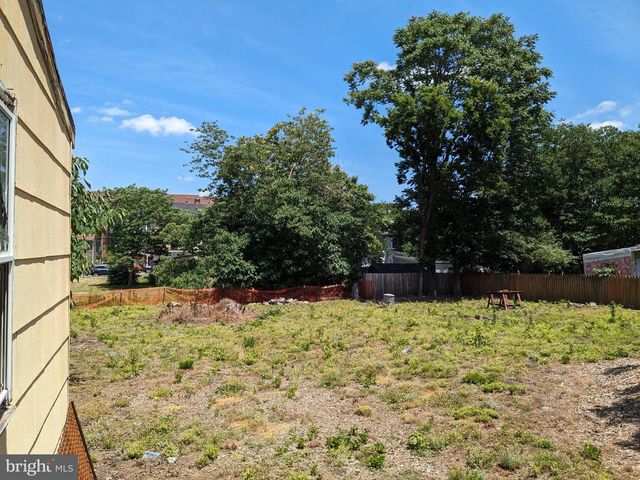 309 PRINCE EDWARD ST, Fredericksburg, VA 22401