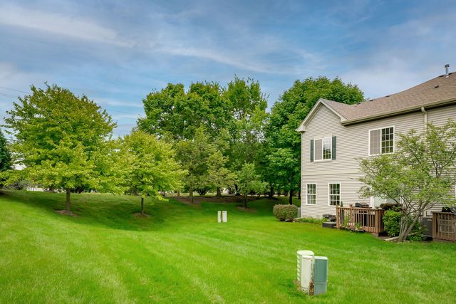 6061 Delaney Drive 1, Hoffman Estates, IL 60192