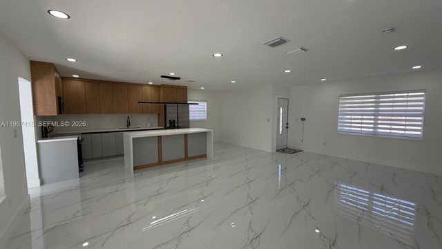 9620 SW 9th Ter, Miami, FL 33174