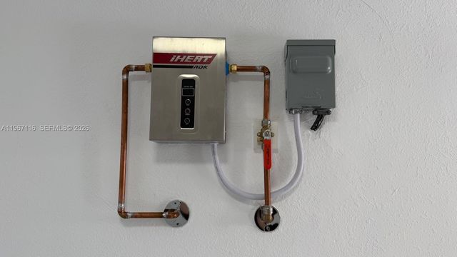 9620 SW 9th Ter, Miami, FL 33174