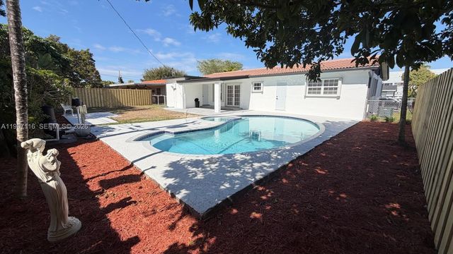 9620 SW 9th Ter, Miami, FL 33174