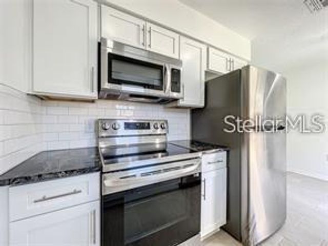 5024 W WASHINGTON STREET, Orlando, FL 32811
